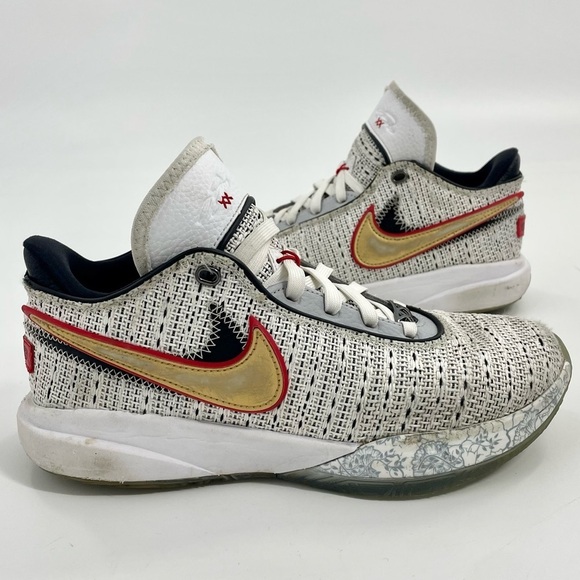 NIKE LEBRON 20 THE DEBUT Woven‎ Knit Sneakers Unisex Youth 6.5 Athletic Shoes - Picture 2 of 14